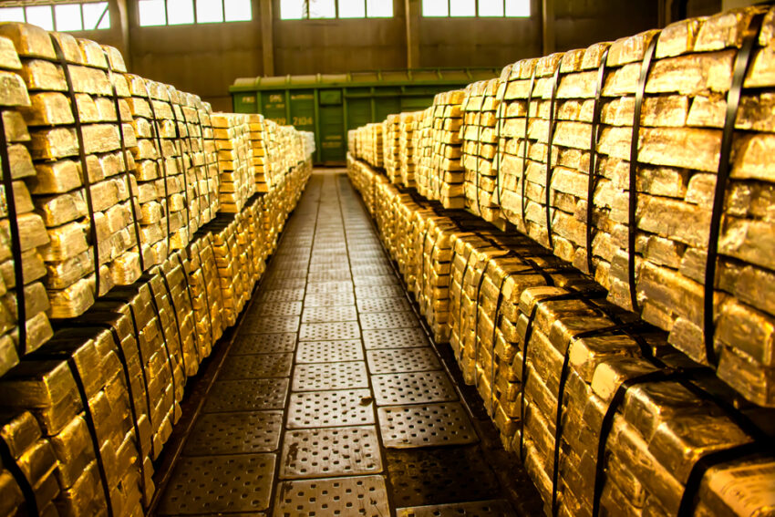 Gold prices could surge to $2,600 an ounce as us interest rate cut looms