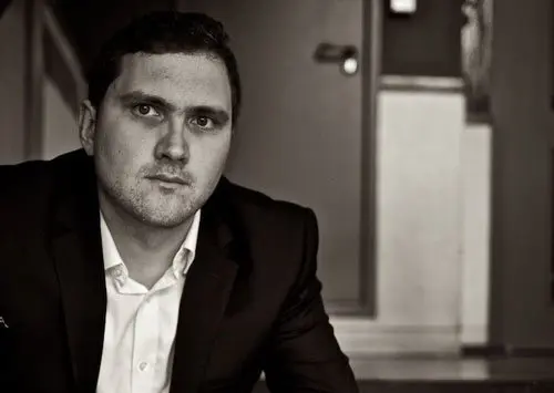Simon-Hill-profile-pic