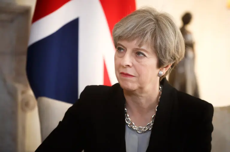 Theresa May threatens US with trade war over Bombardier row