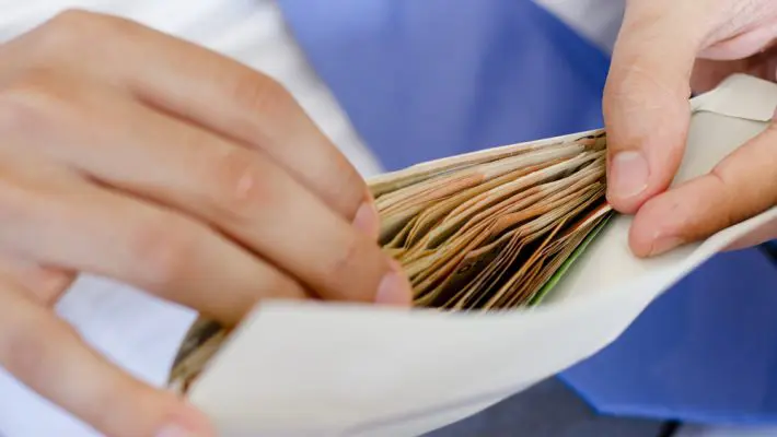 cash in envelope