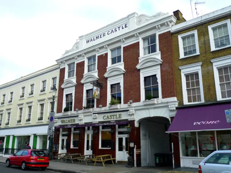 Walmer Castle, Notting Hill