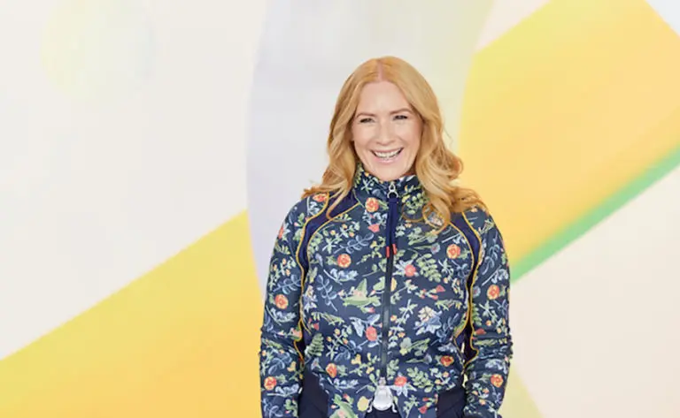 Mum charts rise from washed up corporate world to six figure business owner in best selling book