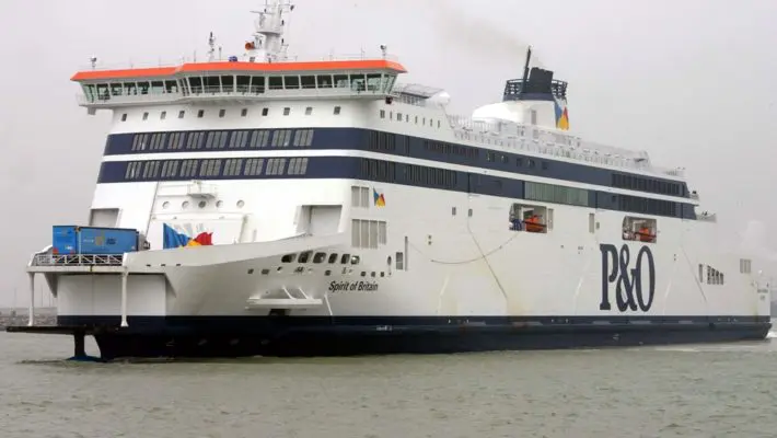 P&O Ferries is seeking almost £33m in damages from the government over its handling of a challenge to ferry contracts under a no-deal Brexit.