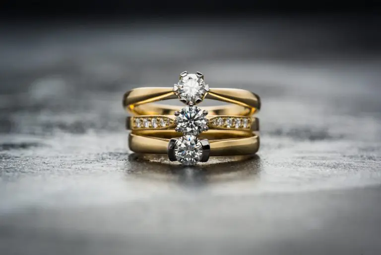 Gold jewellery