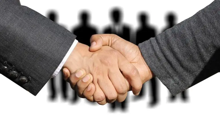 Welcome handshake
