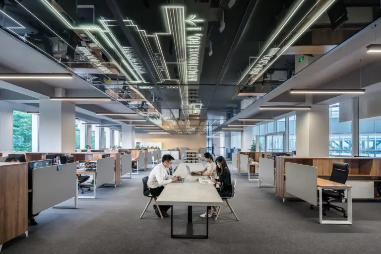 Acoustic protection in the office