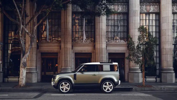 Land Rover Defender 90
