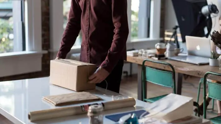 Dropshipping