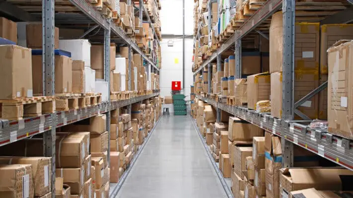 Distribution warehouse