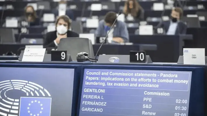 European parliament approves tougher rules on offshore wealth