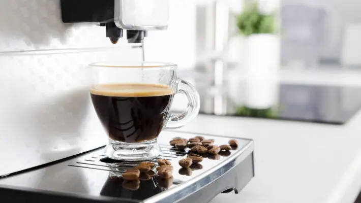 Home,Professional,Coffee,Machine,With,Espresso,Cup.,Coffee,Machine,Espresso