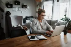 Women who work mostly from home risk hurting their careers and getting caught in a “she-cession” as more men return to office working post-pandemic, a Bank of England policymaker has warned.