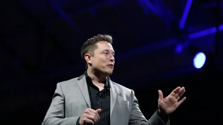 JP Morgan Chase is suing Tesla for $162m (£121m) over tweets in 2018 by boss Elon Musk that he could take the electric car maker private.