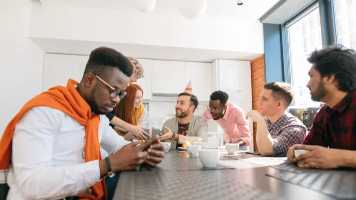 A third of entrepreneurs surveyed described themselves as being an introvert, compared to just 15% who said they are an all-out extrovert