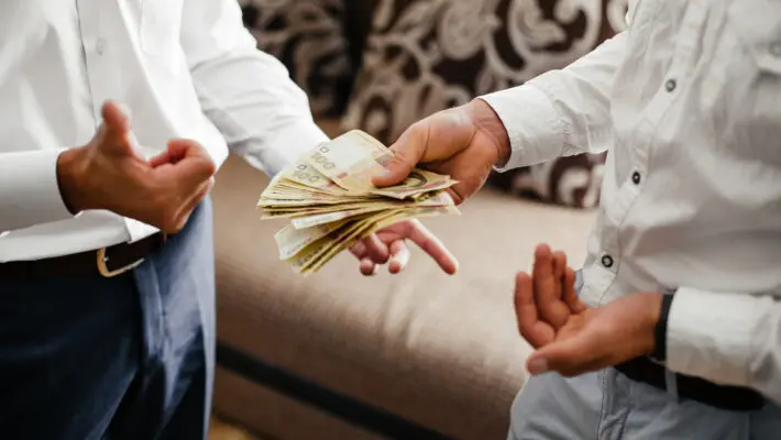 Friends,Counting,Money
