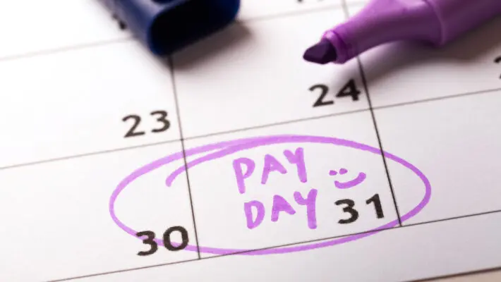 Payday,Concept,Calendar,With,Marker,And,Circled,Day,Of,Salary