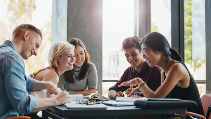 Students aiming for high-earning graduate jobs will save £20,000 in loan repayments if they delay university entry, while middle earners face paying £30,000 more over their lifetime, according to new analysis by the Institute for Fiscal Studies.