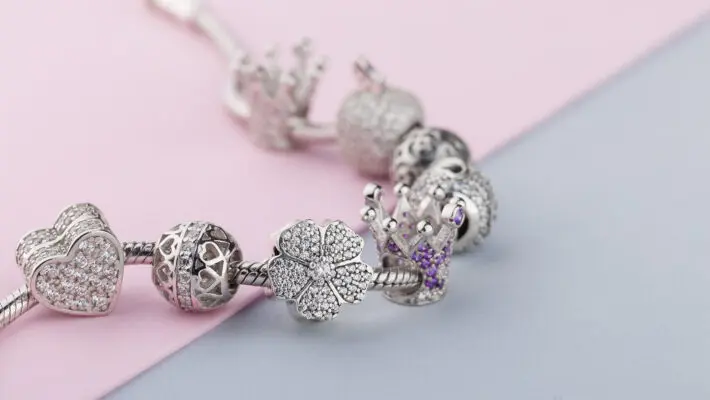 Bracelet,With,Silver,Charm,Beads,With,Gems.,Flower,,Crown,,Ball,