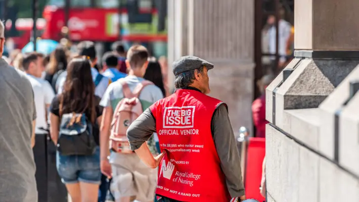 The Big Issue fast-tracks financial inclusion as 1,000 sellers now accept cashless payments