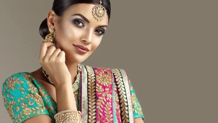 Portrait,Of,Beautiful,Indian,Girl.,Young,Hindu,Woman,Model,With
