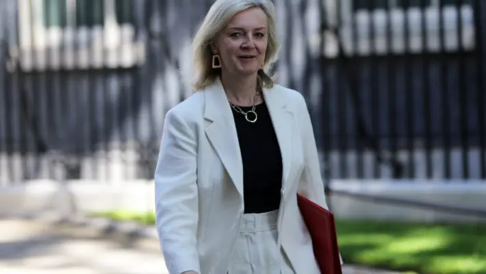 Liz Truss is expected to unveil a vast support package to deal with surging energy costs, with her team discussing plans for a gas and electricity price freeze with industry leaders.