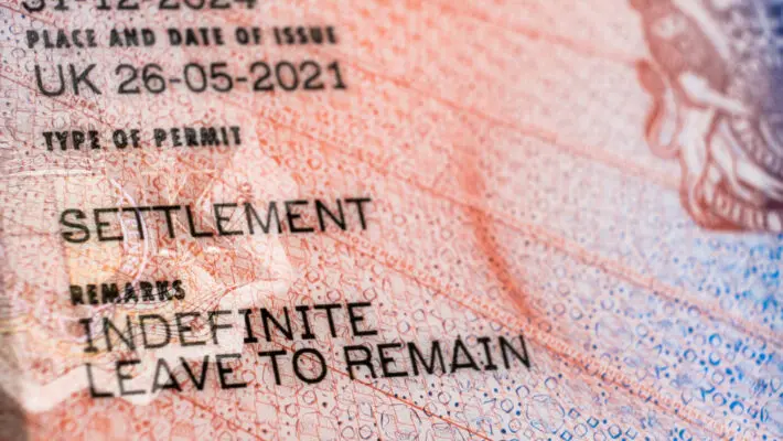 Rishi Sunak has been warned by a key immigration body to avoid focusing on reducing the numbers of people coming into the UK amid a national staffing shortage in key industries.
