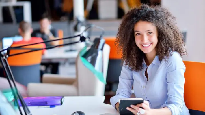 Santander UK partners with unibeez to help UK companies plug the skills gap