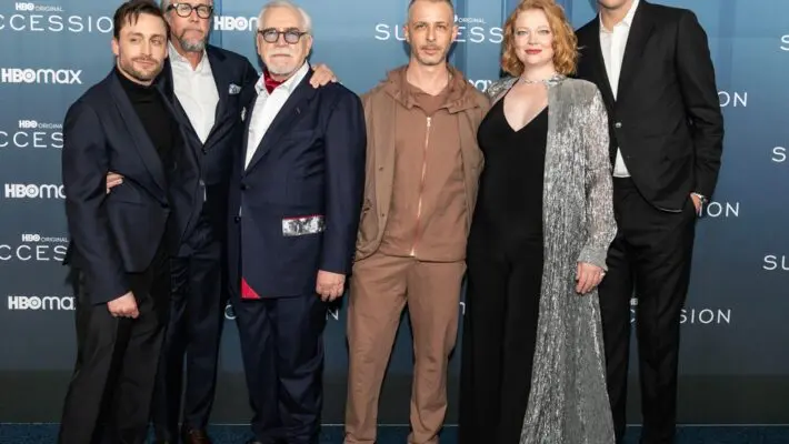 Kieran,Culkin,,Alan,Ruck,,Brian,Cox,,Jeremy,Strong,,Sarah,Snook,