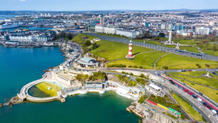 Policymakers have a golden opportunity to help small firms make the most of tourism season this summer as the holiday season kicks off, according to the Federation of Small Businesses (FSB.)