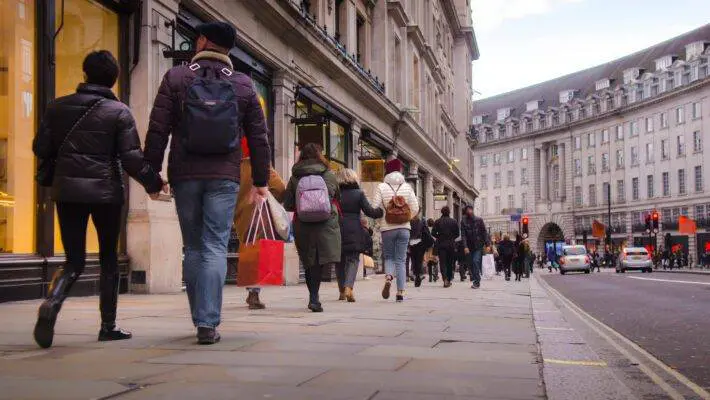 https://bmmagazine.co.uk/news/mulberry-chief-calls-for-tourist-tax-to-be-scrapped-as-london-brands-suffering-as-shoppers-go-elsewhere/