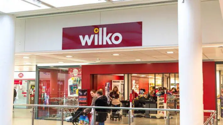 Wilko’s administrators have halted immediate redundancies for the chain’s 12,000-strong workforce amid claims from the staff union that bidders for the business have faced “difficulties” in negotiations.