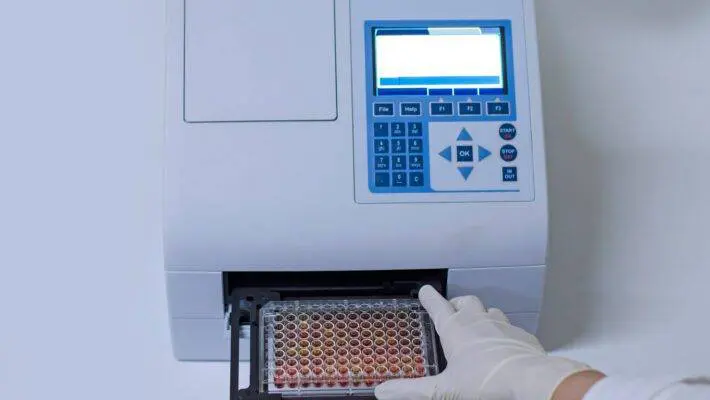 Microplate Reader