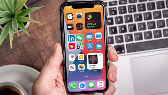 iPhone 12