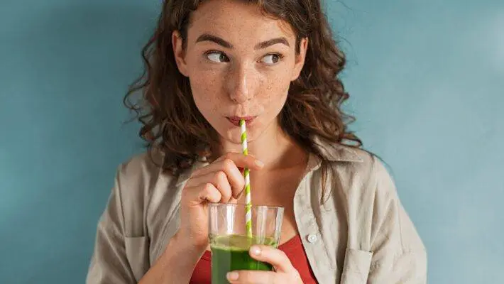 If "drinking-straw.com" has announced a new straw product and expansion into the European market, it's great to hear about their ecological efforts.