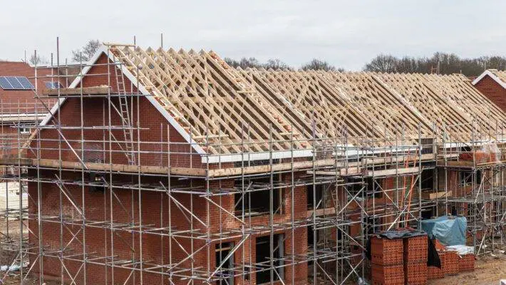 Energy and technology group Octopus Energy has joined forces with The Hill Group, the award-winning five-star housebuilder and Clarion Housing Group, the largest social landlord in the country, in a landmark strategic partnership to revolutionise sustainable living in the UK. 