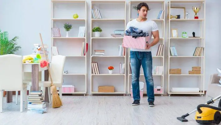 Moving to a new house is an exciting adventure, but it can also be a daunting and exhausting task. One of the most crucial steps in the moving process is ensuring your current home is tidy and organized before you depart.