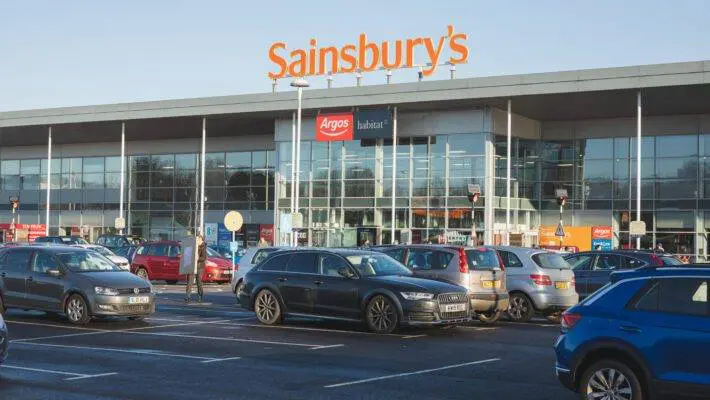 Sainsbury's has launched an electric vehicle (EV) charging business, targeting over 750 ultra-rapid charging bays in over 100 store car parks by the end of 2024.