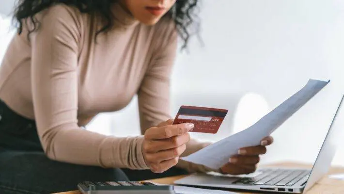 Britain’s biggest high street lenders expect the sharpest rise in defaults on unsecured lending since 2009, according to a Bank of England survey, as households come under growing pressure amid the cost of living crisis.