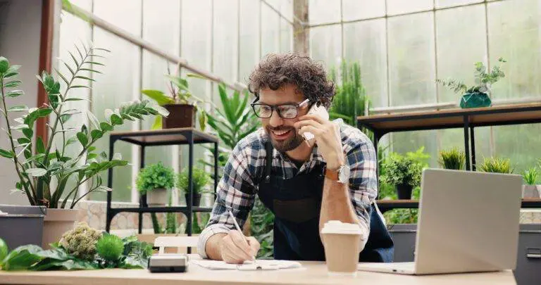 Most entrepreneurs are not good at seeking customer feedback. Particularly during the early stages of their startups or when business leaders launch a new product or service, they are often so focused on developing this product or service that they overlook the importance of customer interaction.