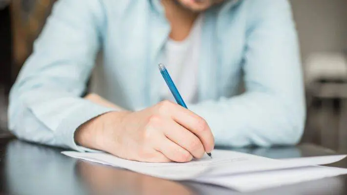 Thousands of students in the United Kingdom enroll in academic programs every season intending to pass with distinction and earn a degree.