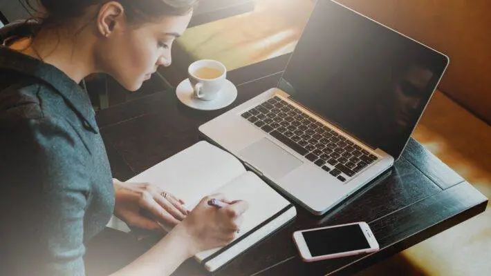 Student’s life is already filled with ups and downs. Throughout their academic life they are busy in taking lectures, attending classes, and meeting deadlines.