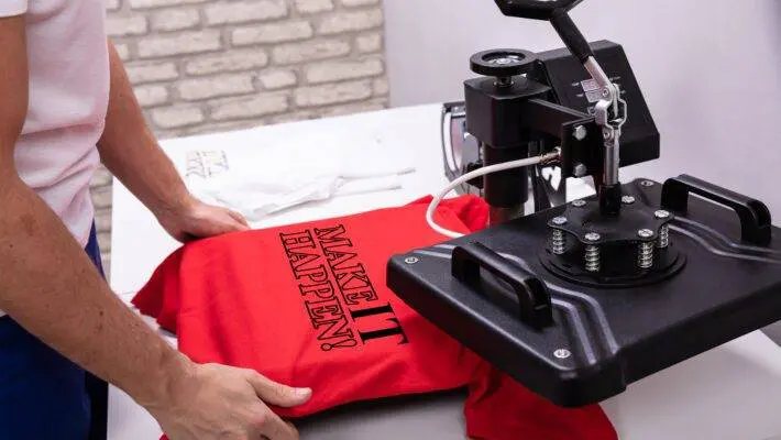 In a recent survey conducted by Clothes2order, a leading provider of personalised workwear in the UK, a staggering 93% of respondents expressed a preference for hiring independent contractors or smaller businesses when it comes to tradespeople.