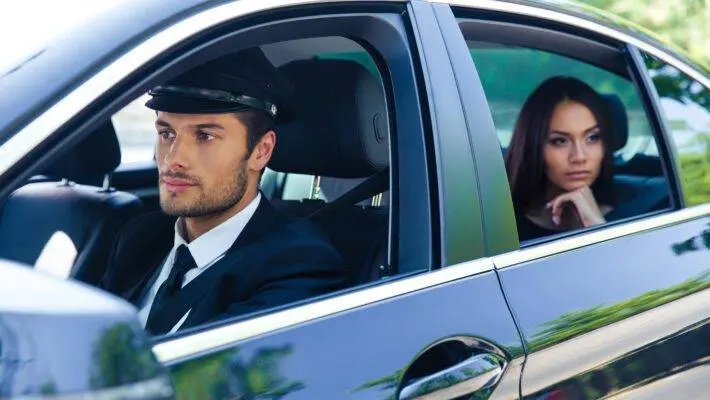 In the bustling metropolis of London, business travel demands efficiency, reliability, and a touch of elegance. Whether you're heading to a crucial meeting, entertaining clients, or attending a corporate event, the journey you take can significantly impact your professional image and overall experience.