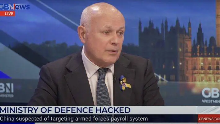 Senior Tory MP Sir Iain Duncan Smith has said the UK should be imposing economic sanctions on China, following claims that the country has hacked the Ministry of Defence.