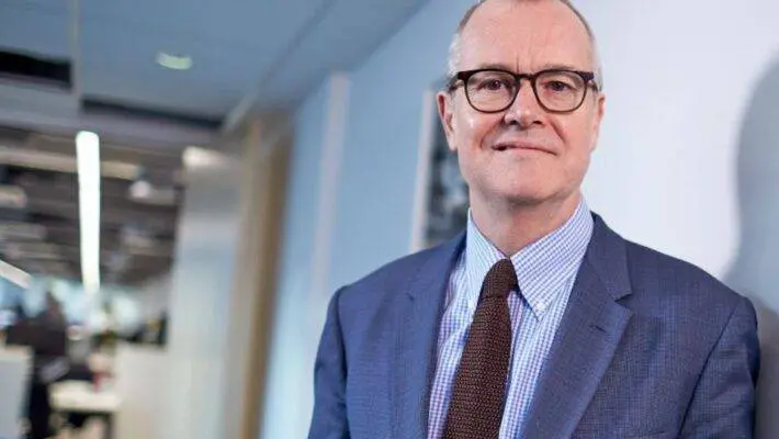 In a significant endorsement, Sir Patrick Vallance, the former chief scientific adviser, has voiced his support for Labour’s ambitious green energy plan, urging that the quest for net zero should be pursued with the same urgency as the Covid-19 vaccine development.