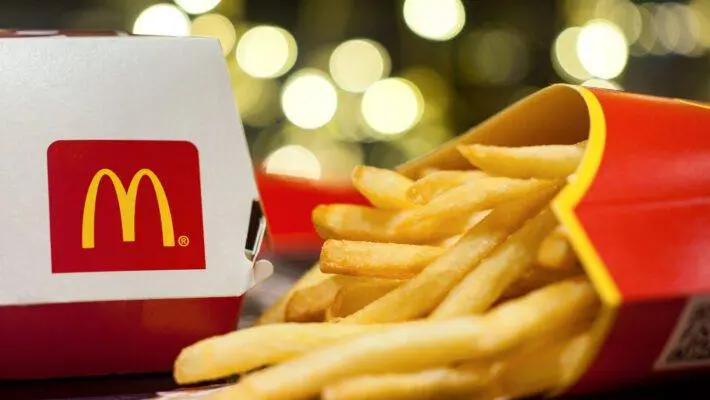 McDonald’s misses profit expectations as CEO highlights consumers’ budget constraints and the impact of Middle East conflict on global sales. Explore the fast-food giant’s latest financial results and industry challenges.