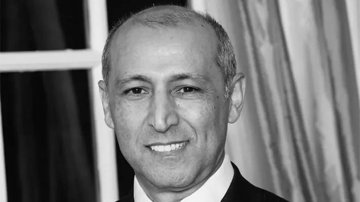 Manoucher Sarbaz