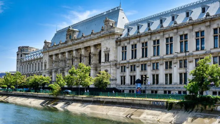 Gabriel (Puiu) Popoviciu has been fully acquitted by Bucharest’s Court of Appeal after an 18 year legal ordeal in the case surrounding the Băneasa shopping, office and residential development.