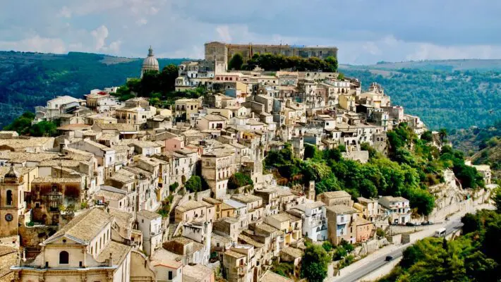 Do you wish to work in a place that also makes you feel like you're always on holiday? Your desire has a name: workation.