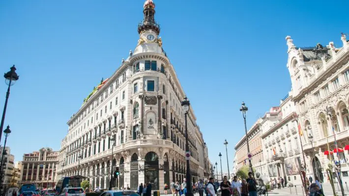 If you're thinking about starting a business in Spain as a UK citizen, you might want to look into something called the Spain entrepreneur visa (aka startup visa).